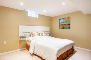 Cozy apartment in Newmarket